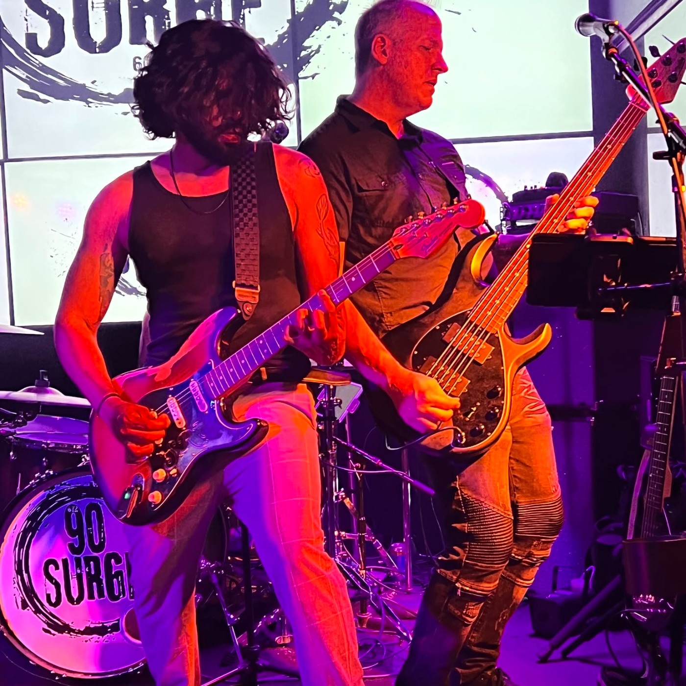 90 Surge photo 2