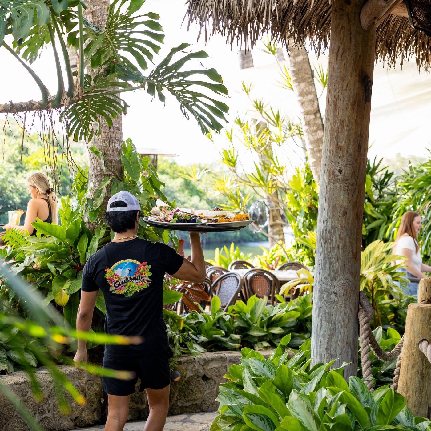 Guanabanas Restaurant photo 1